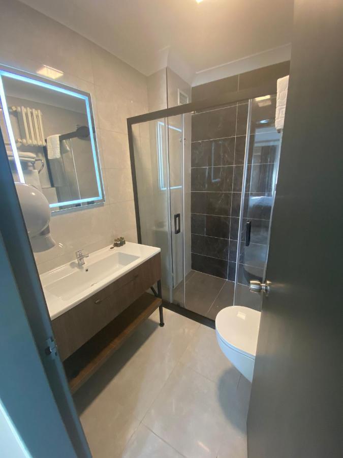 Uk Ankara Hotel Bagian luar foto