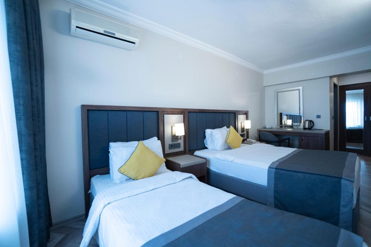 Uk Ankara Hotel Bagian luar foto