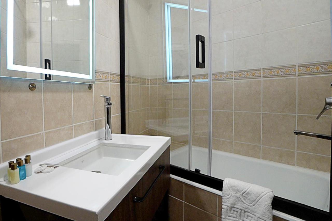 Uk Ankara Hotel Bagian luar foto