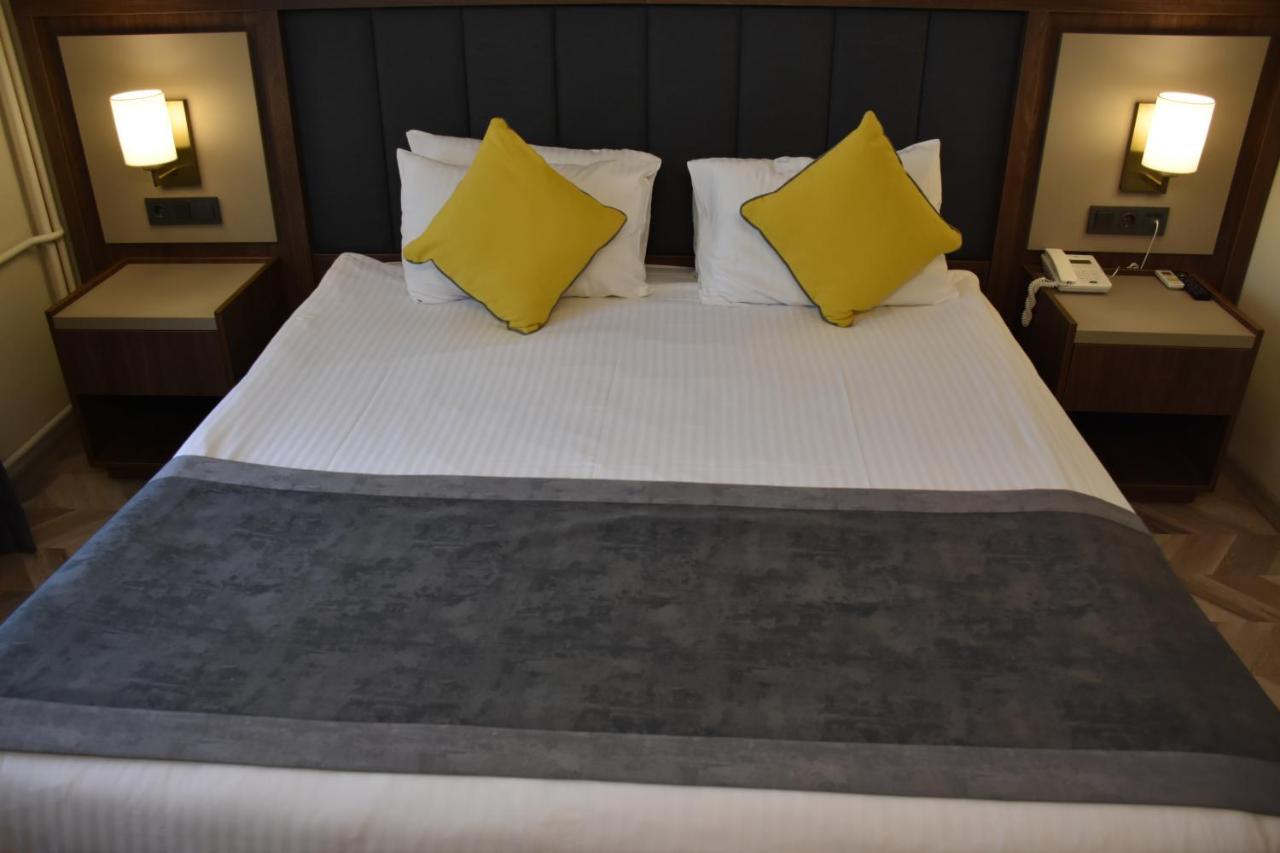 Uk Ankara Hotel Bagian luar foto