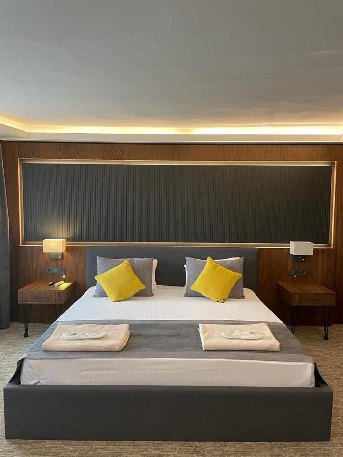 Uk Ankara Hotel Bagian luar foto