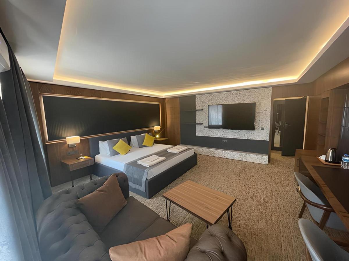 Uk Ankara Hotel Bagian luar foto